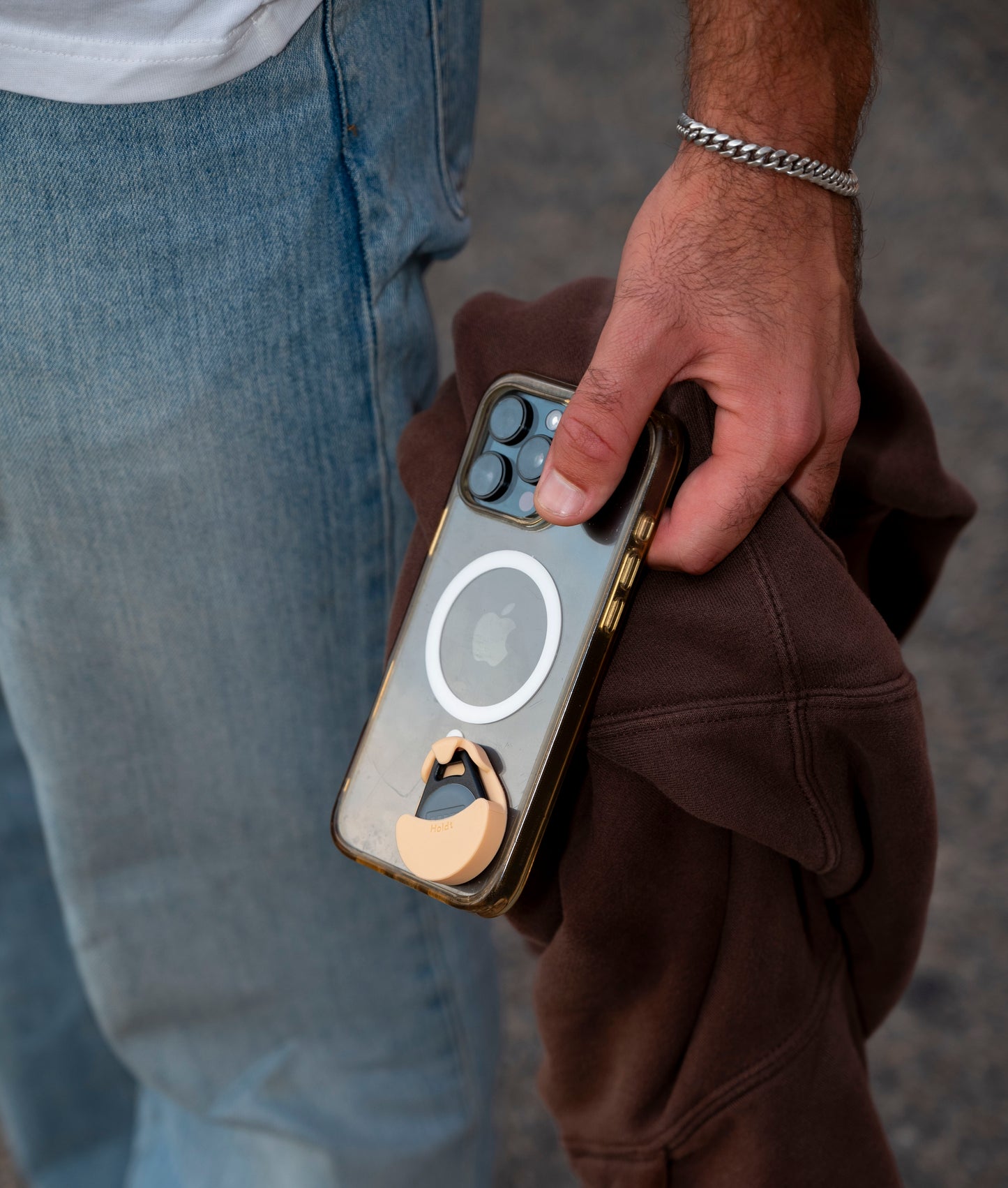 Holdt Slip: Stick-On Fob Holder